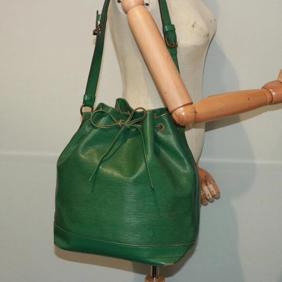 LOUIS VUITTON Epi Noe Shoulder Bag Green - Picture 1 of 16